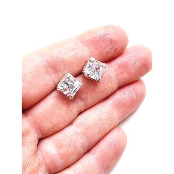 Judith Ripka 925 Sterling Silver CZ Cubic Zirconia Stud Earrings - Picture 1 of 5